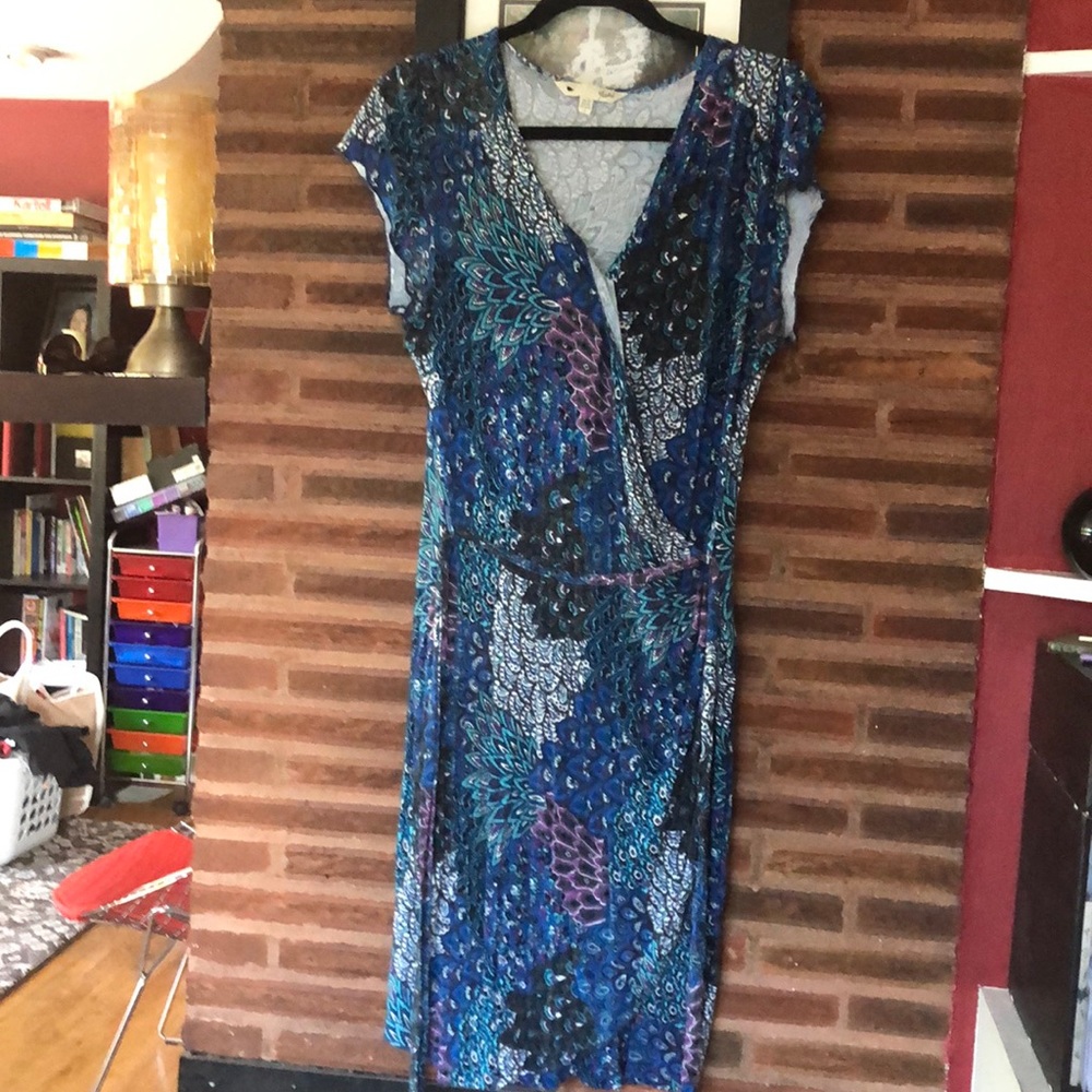 Faux wrap dress with tie. Great boho style. EUC.